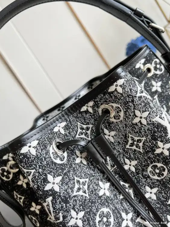 AAA Pruses Bags PETIT LOUIS VUITTON NOÉ 0518